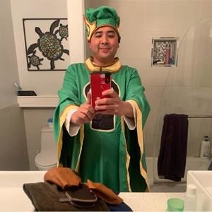 Meet your Posher, Kyle